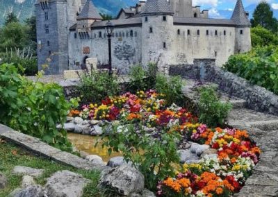 средневековый замок в Швейцарии Цюрих